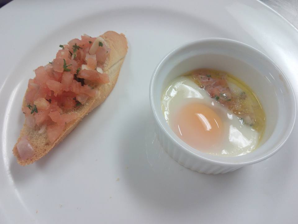 DIY Eggs on cocotte